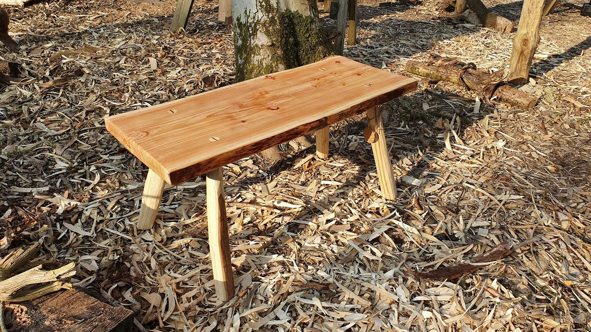 Hand Craft A Traditional Rustic Bench For Your Garden Or Home