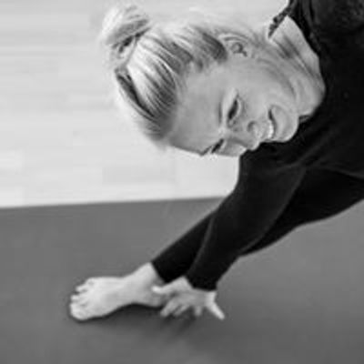 Mette Rexen Yoga