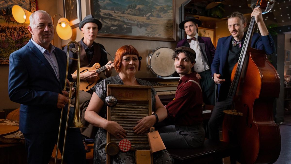 Melody Graves & the Hokum Redemption play Brisbane Jazz Club