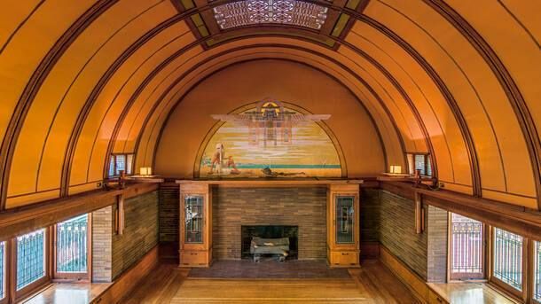 Tour the Frank Lloyd Wright Home and Studio