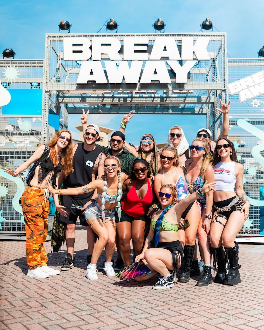 Breakaway Music Festival: Martin Garrix  Louis The Child  & Daily Bread