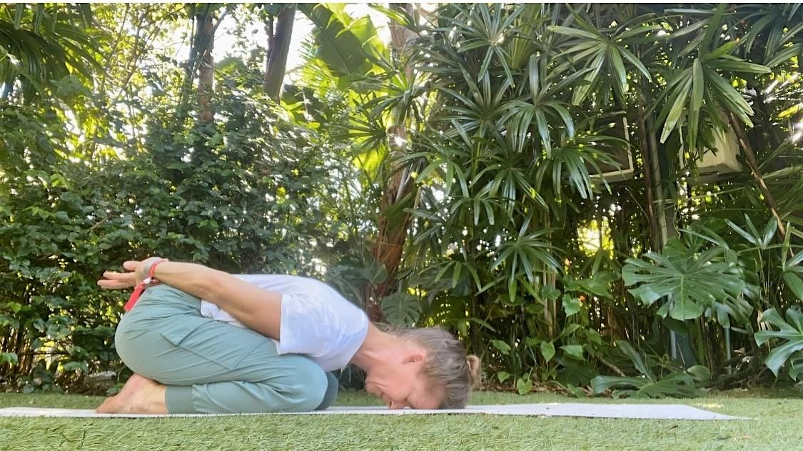 Summer Slowdown: Yoga & Meditation