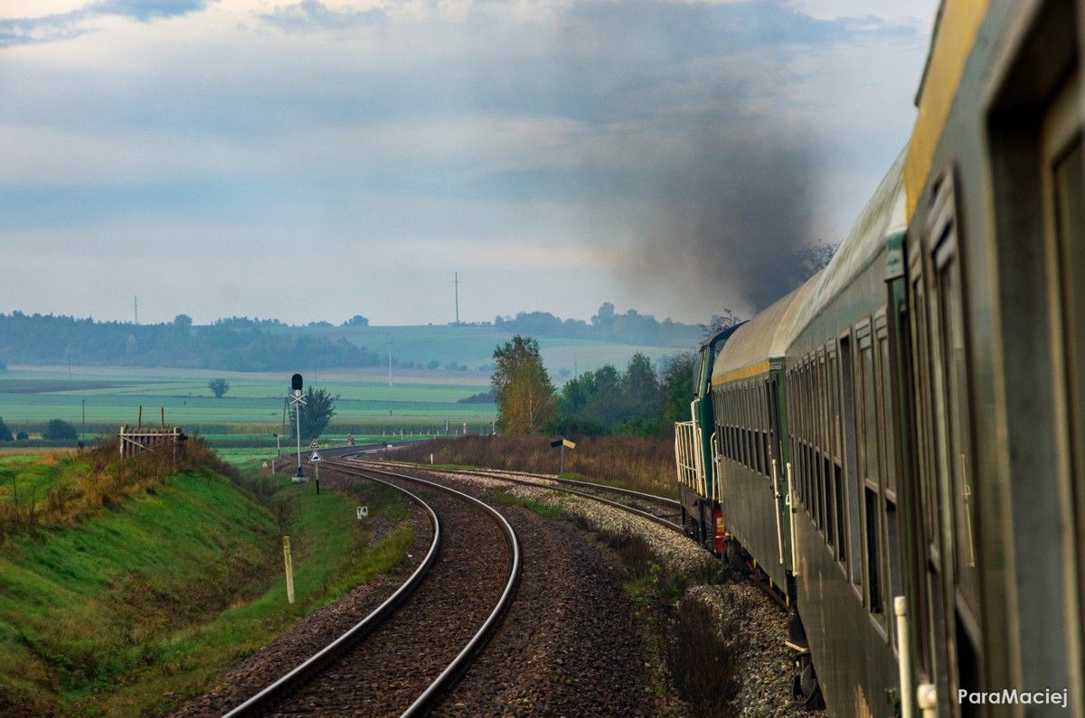 BIESZCZADY 2025-starym poci\u0105giem ku jesieni!