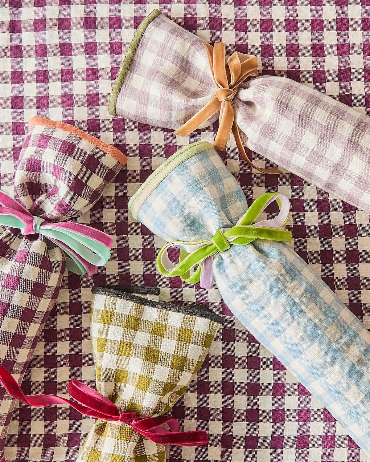 Christmas Cracker Workshop: Create your own Festive Crackers! Bath.