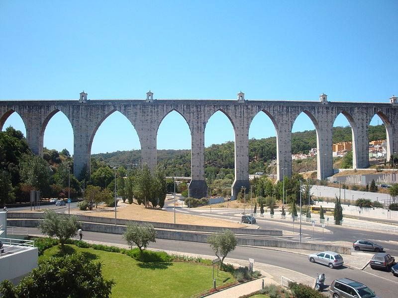 Visita e Travessia do Aqueduto das \u00c1guas Livres