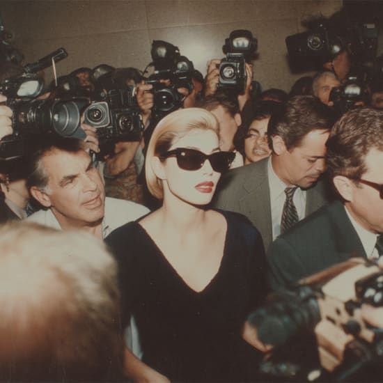 The Jury Experience: Diamantes, Mentiras y un Cad\u00e1ver