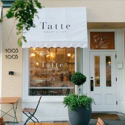 Tatte Bakery & Caf\u00e9