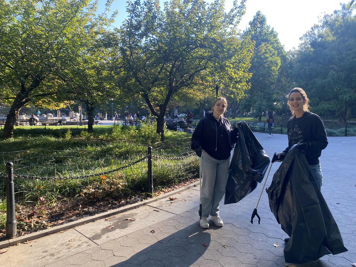 Earth Day Community Clean Up: Pitch in at Washington Square Park!