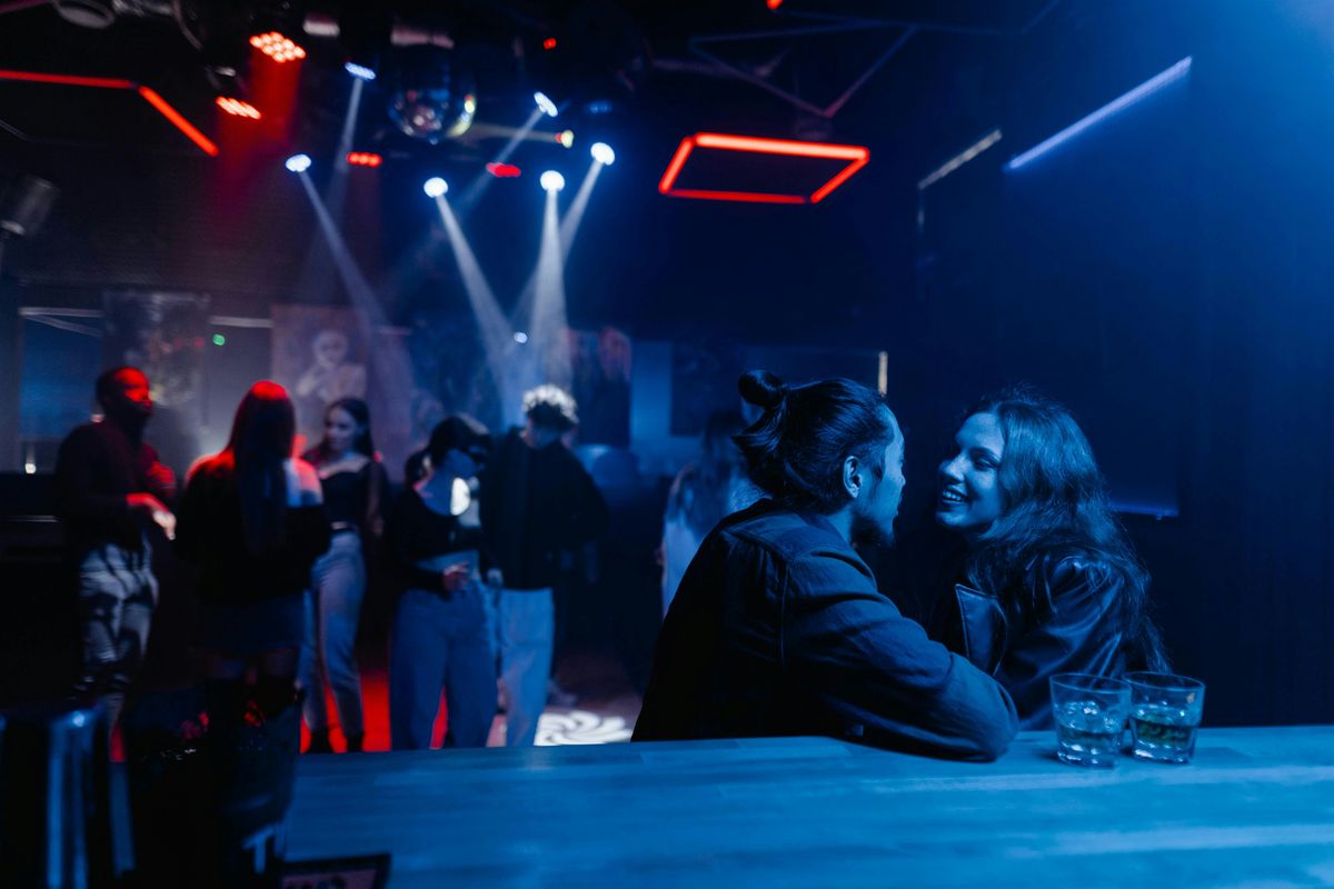 Ukrainian Speed Dating Night 28-42 @ Barrel House Korchma