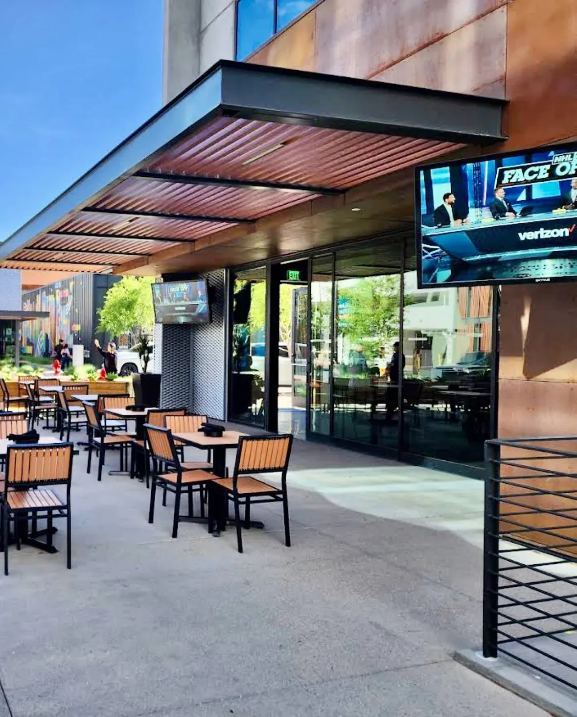 Trivia Night \u2728\ud83d\udcfa \ud83e\udde0 \nWhat do you know!?