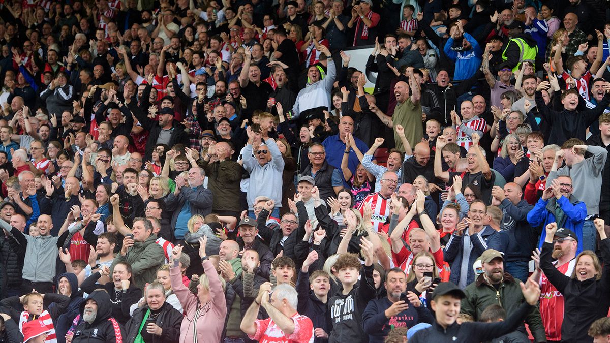 Lincoln City v Wigan Athletic