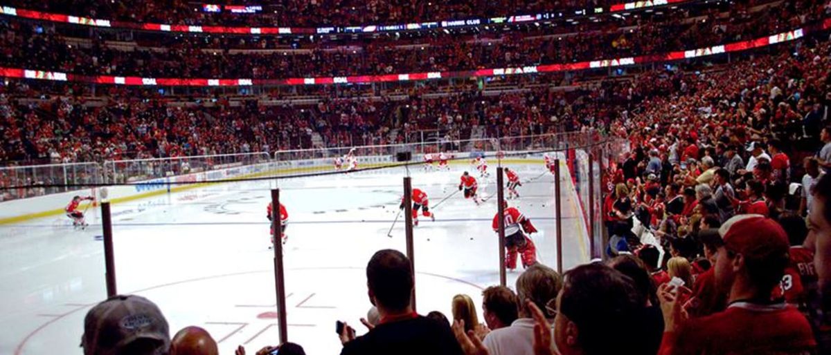 Edmonton Oilers at Chicago Blackhawks at United Center