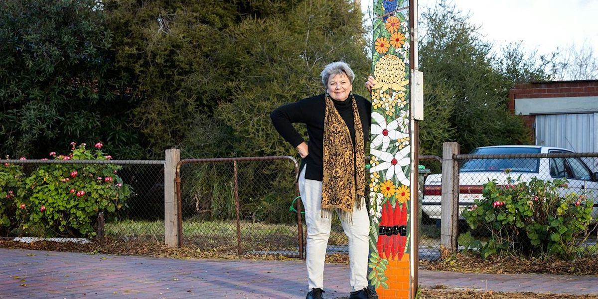 Stobie Pole Art: A Guided Walk with Artist Anneke Hoffman