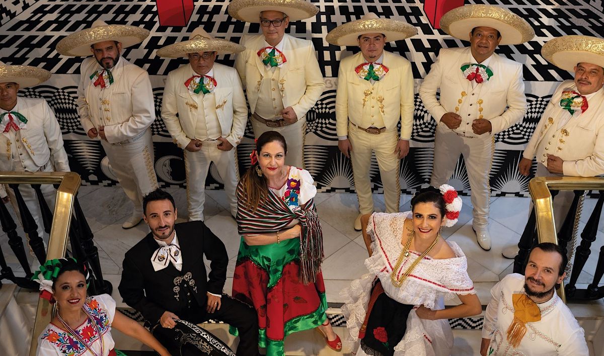 Fiesta del Grito de la Independencia (Mariachi Charros de Jalisco )