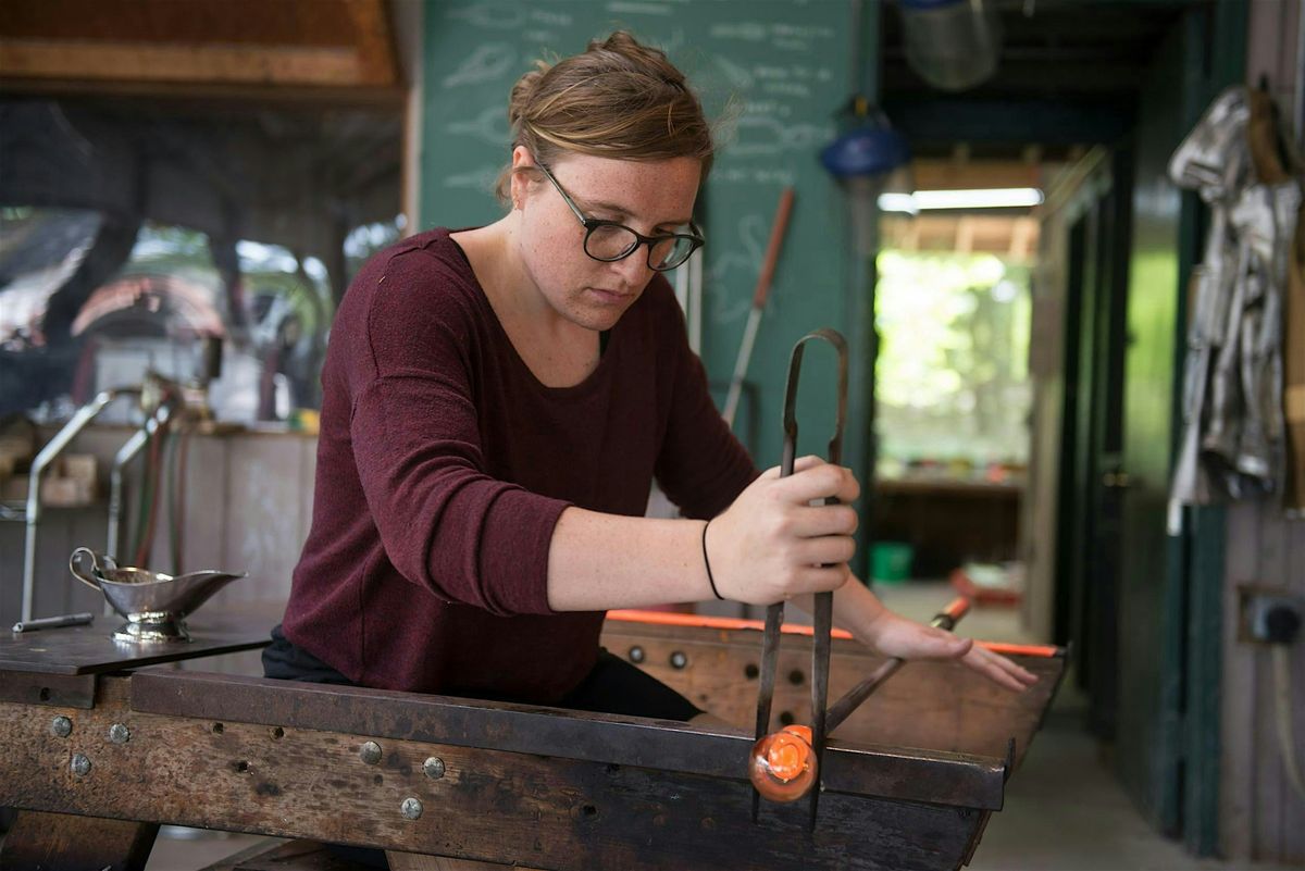 Controlled Chaos: Plates and bowls with Liesl Schubel