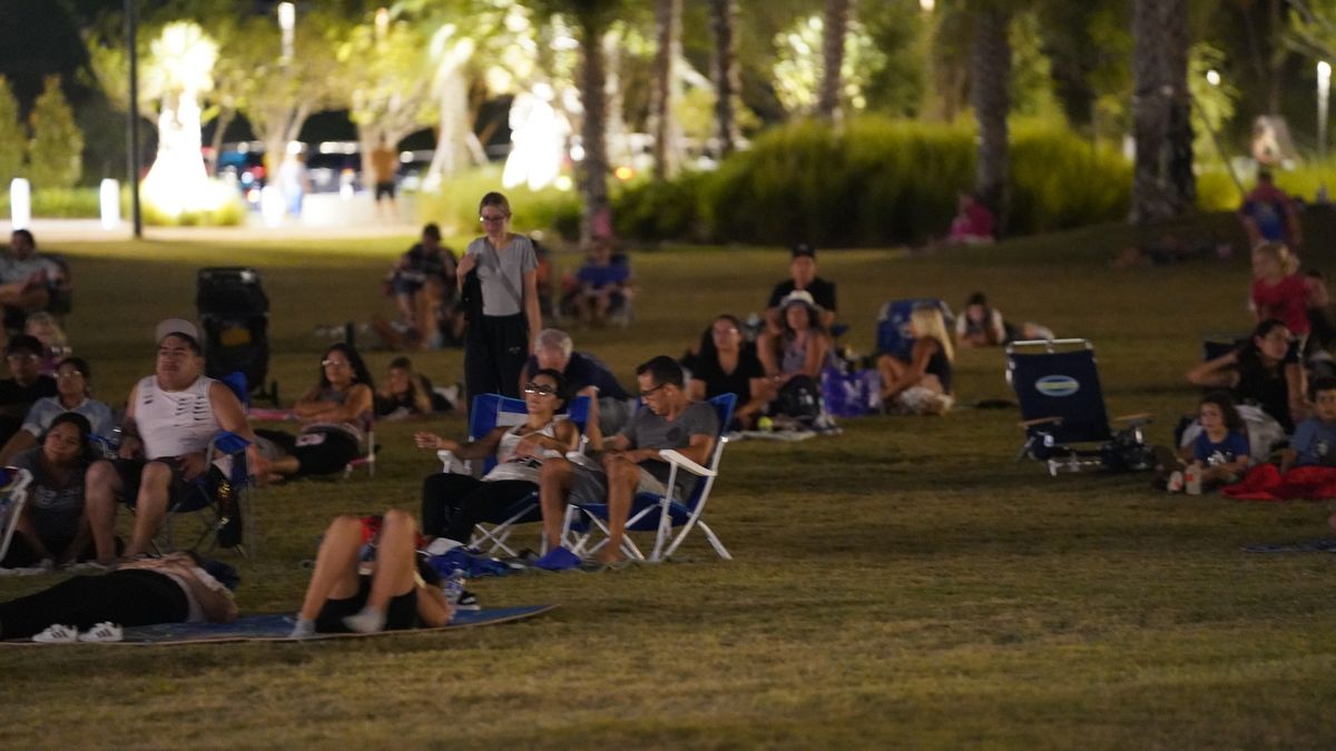 Scenes on the Green at Crest Lake Park