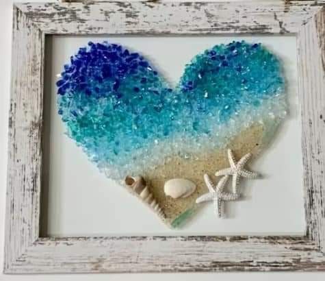 Valentines Day Resin heart or seascape at the Bloomin Cottage! 