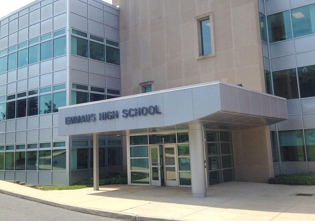 College Financial Workshop at the Emmaus High School