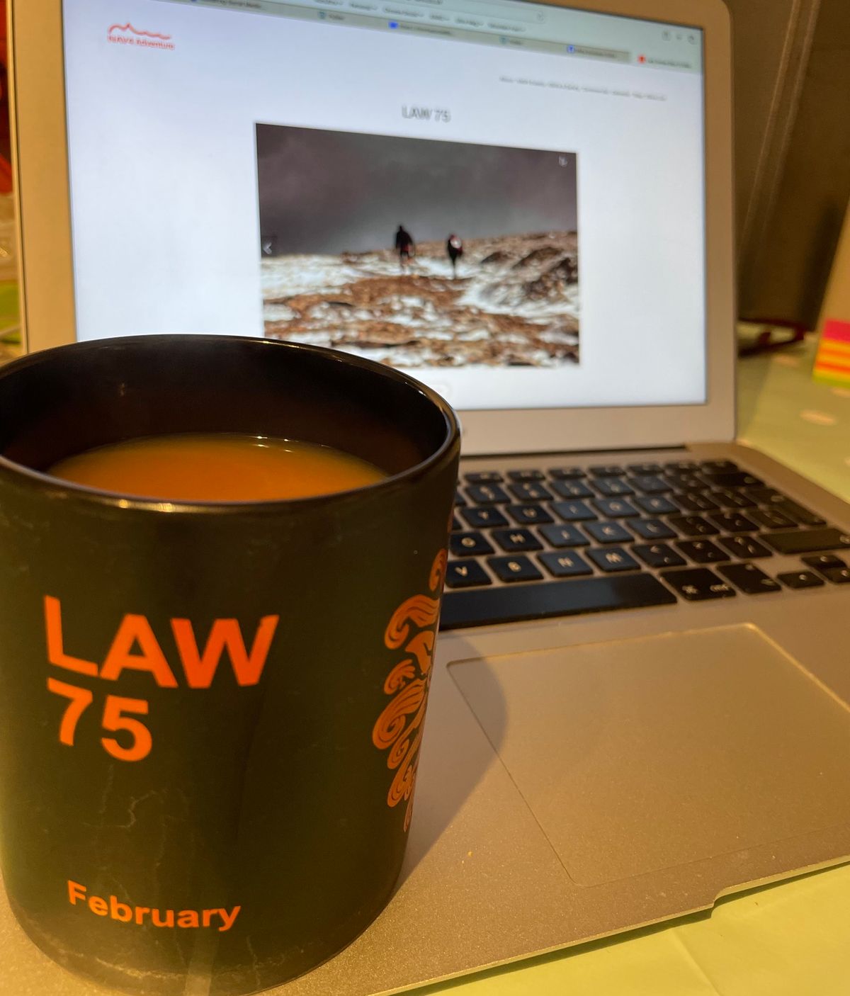 LAW75