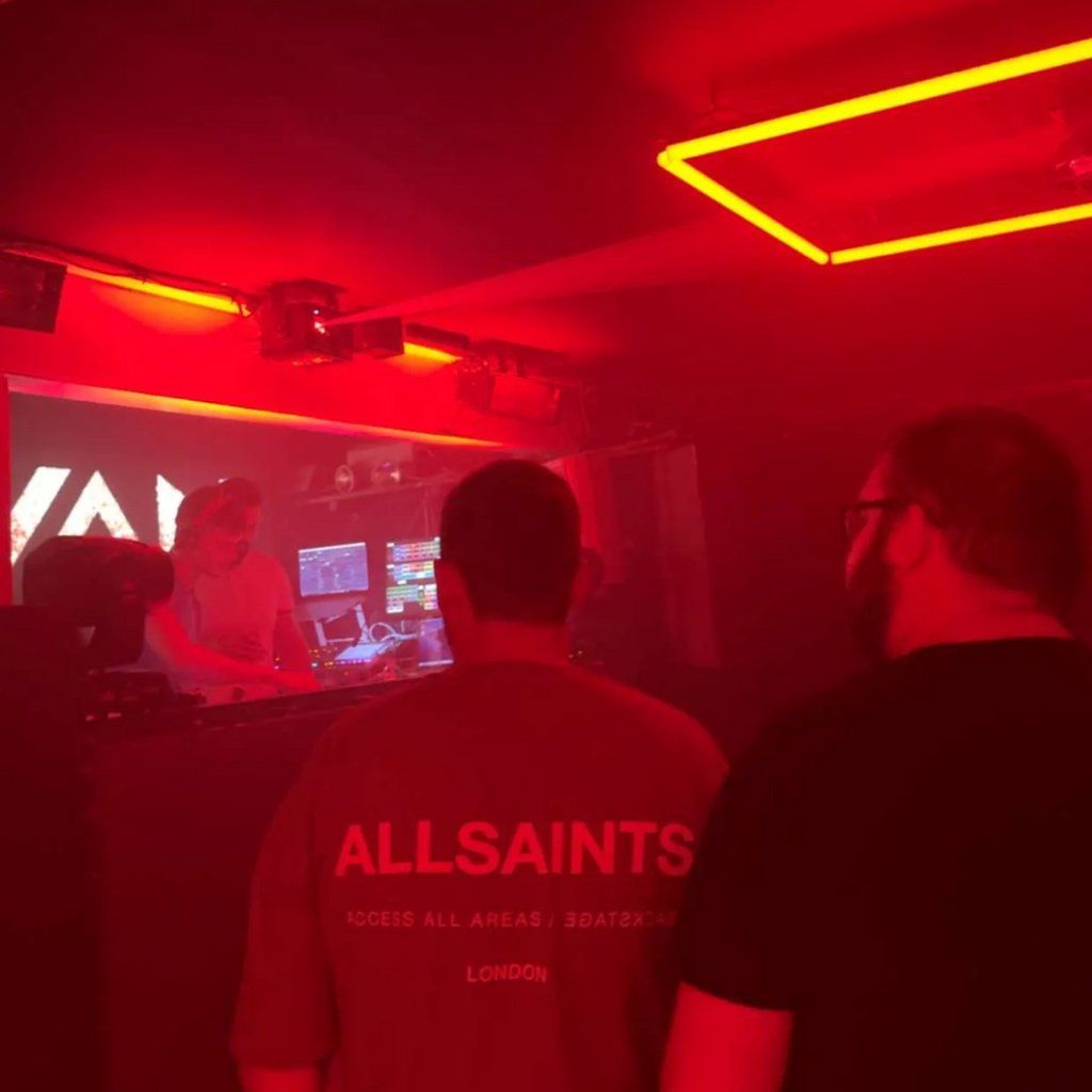Blank DnB's DareTo Day Rave, Ft...