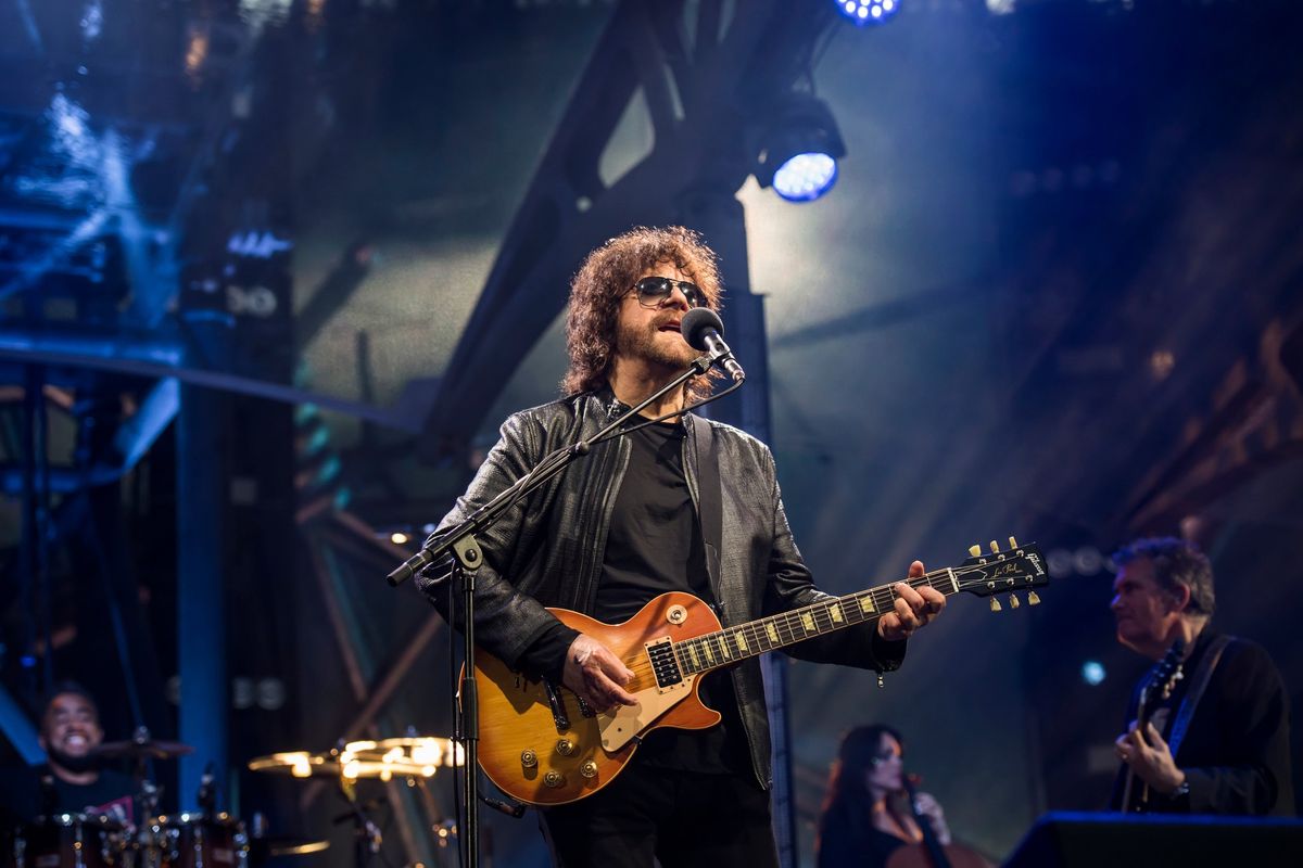 Jeff Lynne's ELO