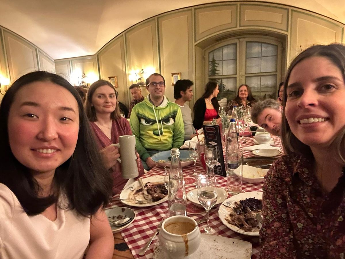 Munich-Expats.com\/Christmas Dinner Party