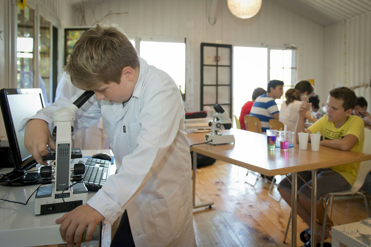 Science Camp for Teenagers, Mon - Fri, 10:30 - 15:30 daily