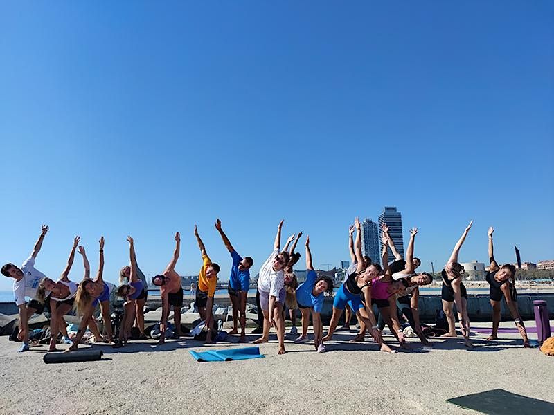 BEACH Flow Yoga