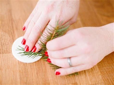 Pottery Workshop : Winter Ornaments