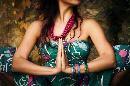 Chakra Flow Yoga Ausbildung 2021 mit Valeria Almarales 06.02. - 14.11.2021