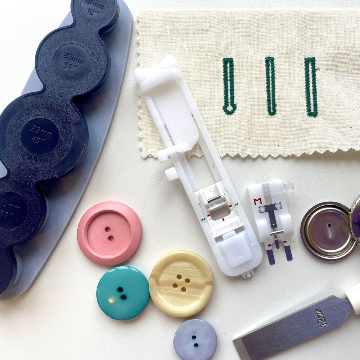 Buttonholes & Fastenings - G&G Sewing Masterclass