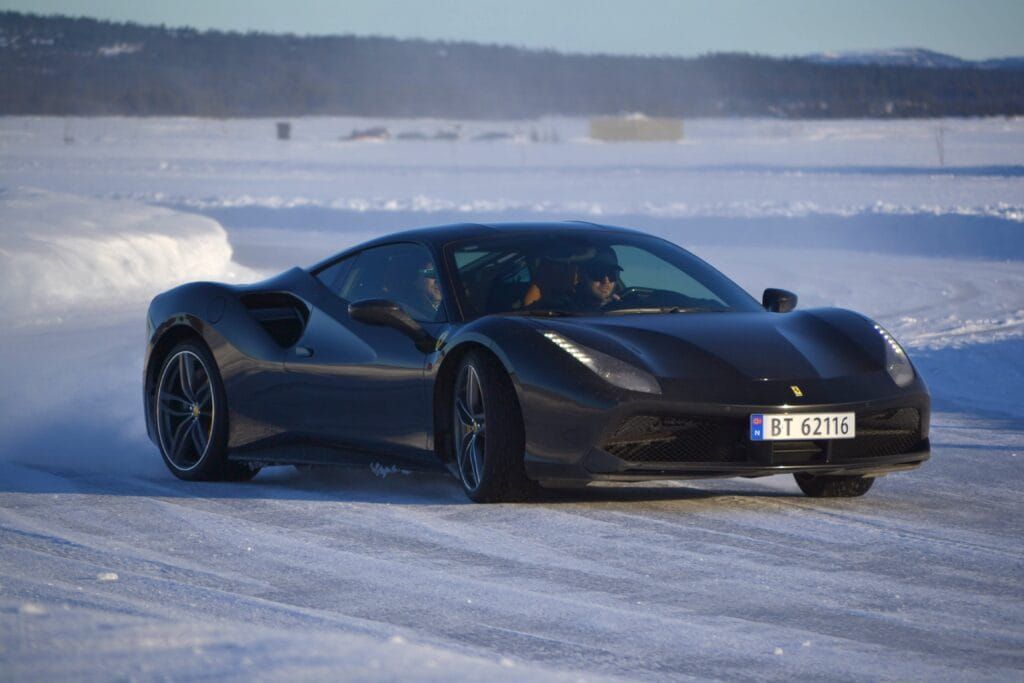 Isbane kj\u00f8ring, Golsfjellet.