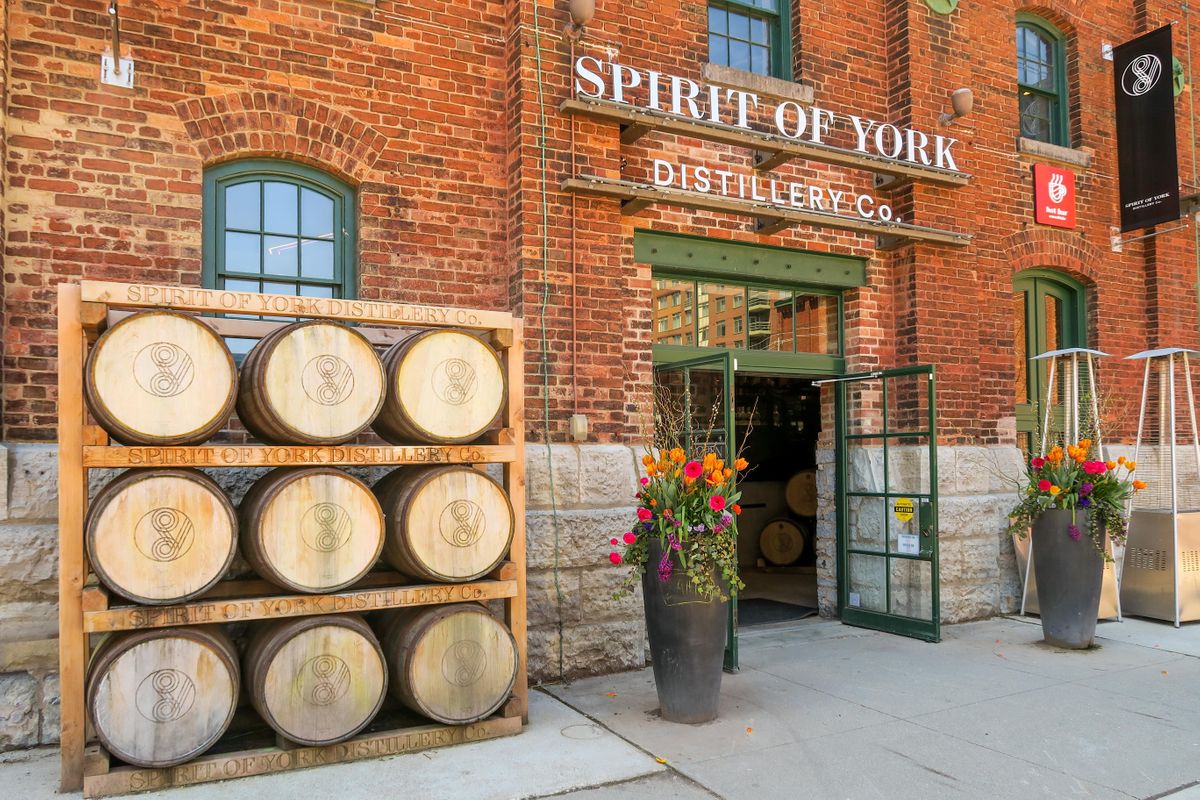Toronto Outdoor Escape Game: Distillery District Highlights