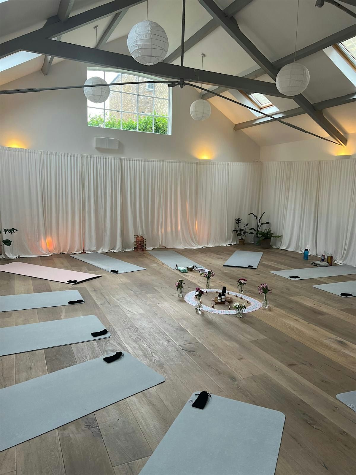 Refresh retreat: an evening of yoga, Facial Gua Sha guidance and Meditation