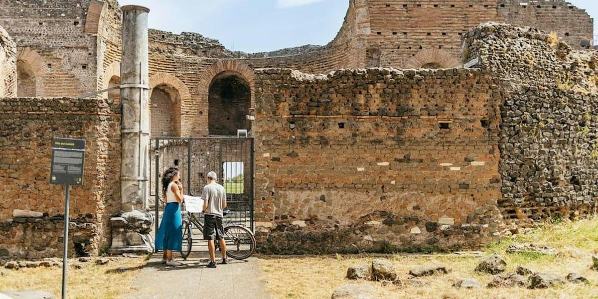 Pedalando nella storia: L'Appia Antica fino alla villa dei Quintili