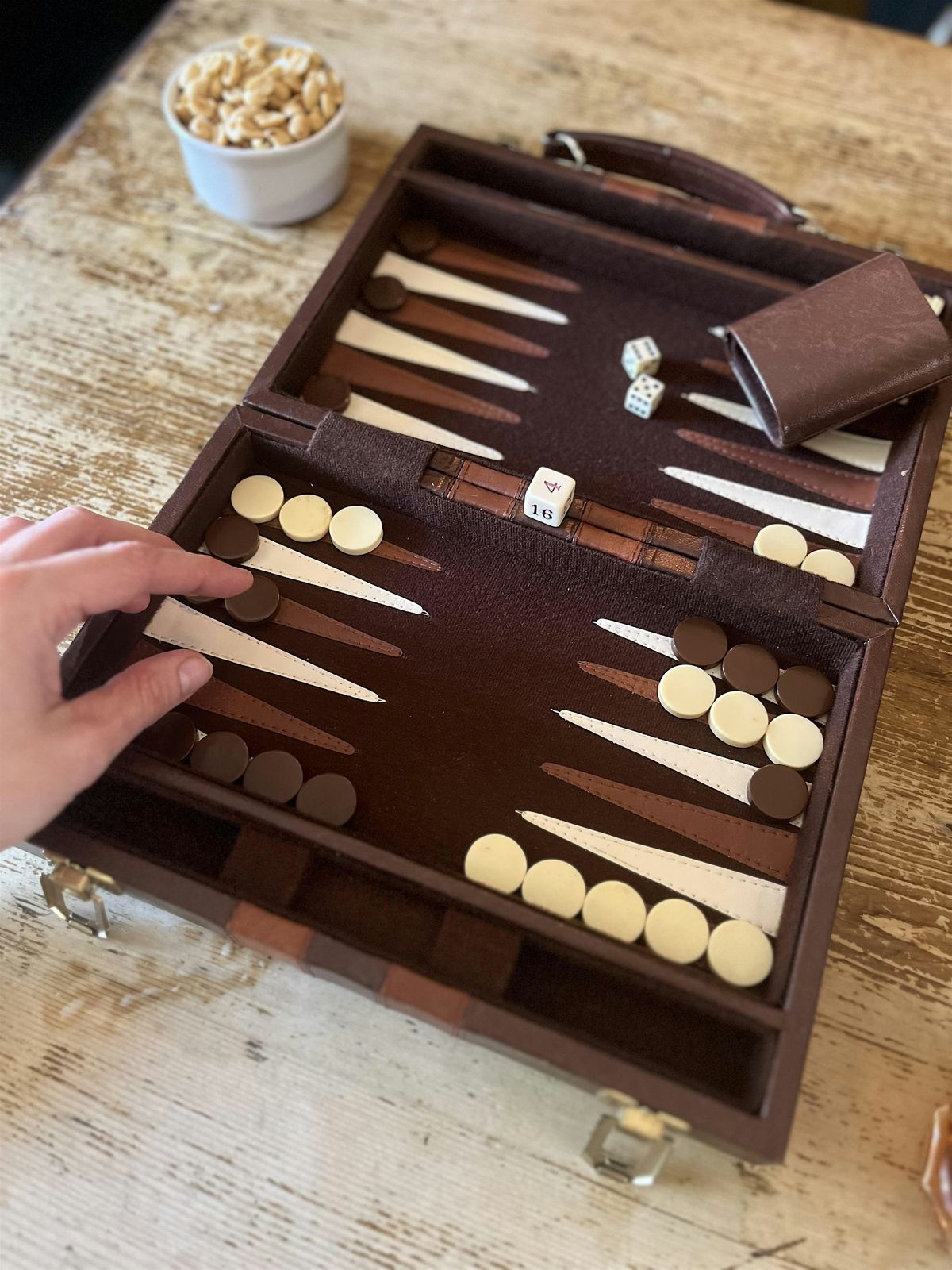 Backgammon tournament