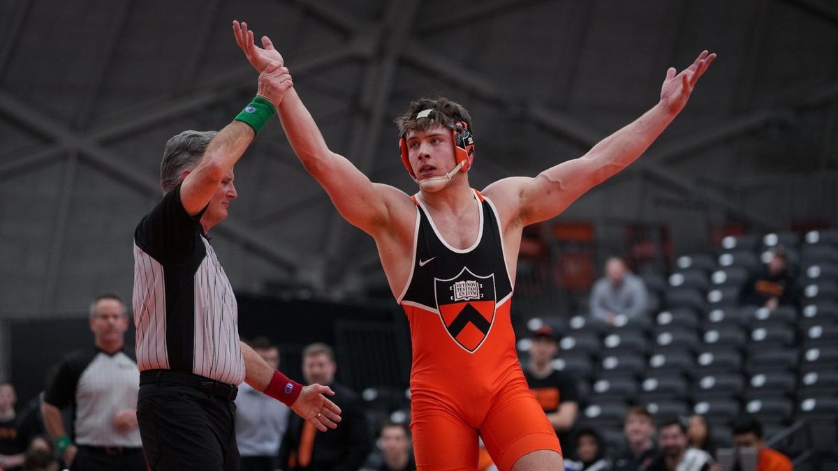 Parking Brown \/ Harvard at Cornell Big Red Wrestling