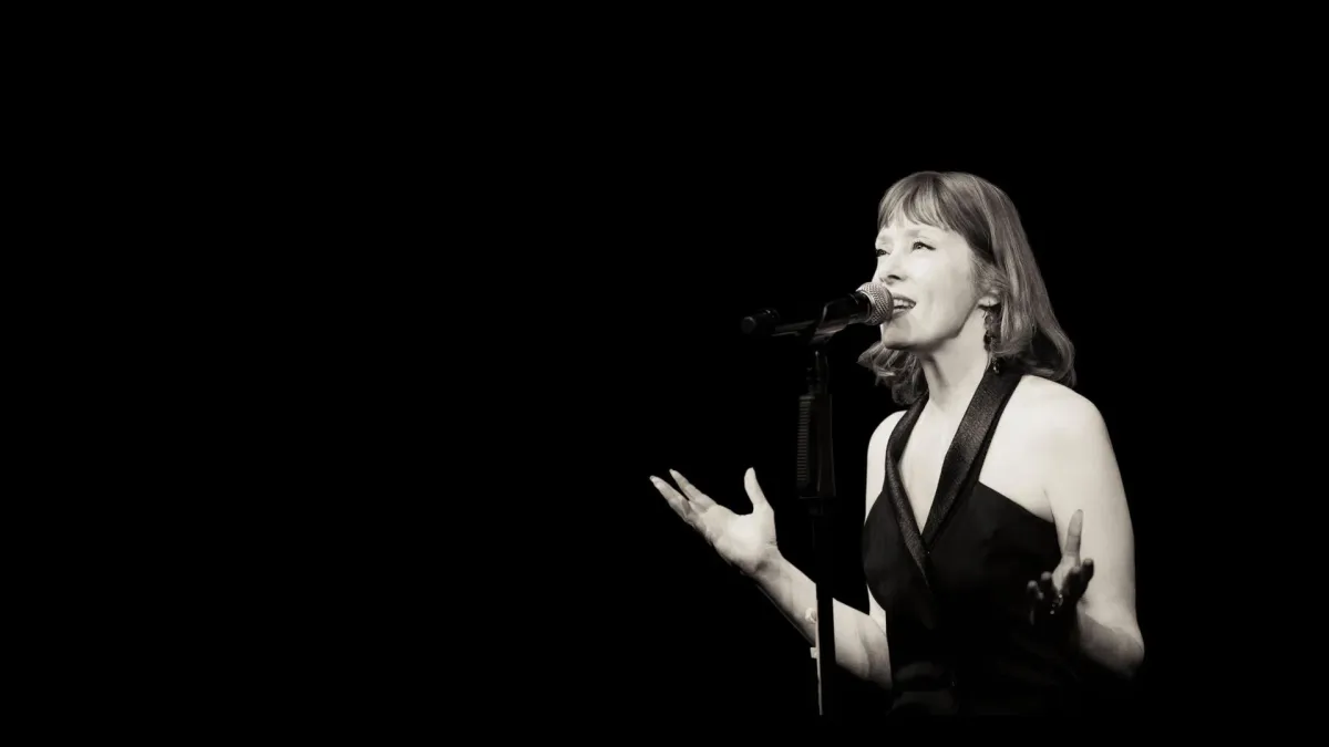 Suzanne Vega, Katherine Priddy in Glasgow