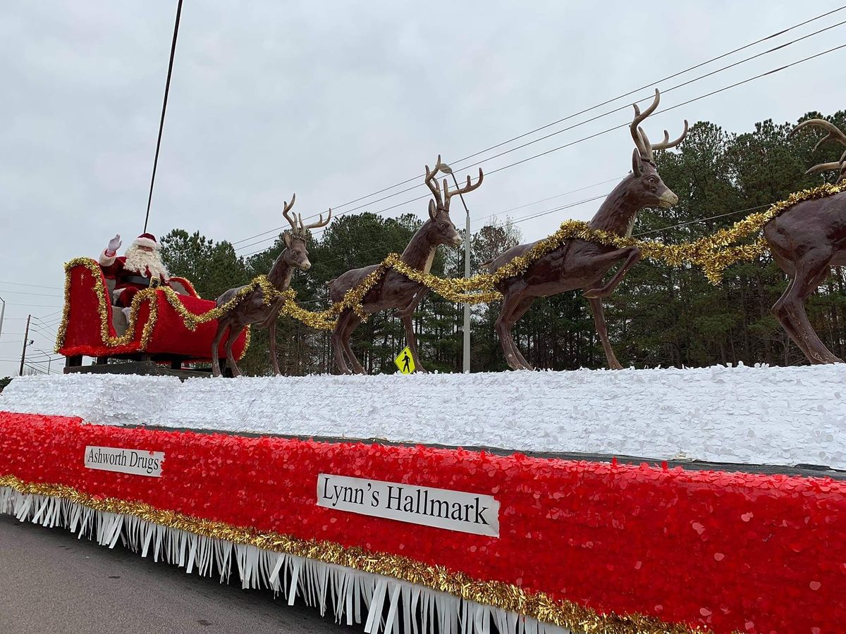 2022 Cary Jaycees Christmas Parade, Downtown Cary, 10 December 2022