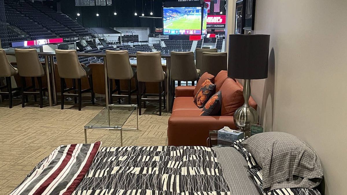 Parking - Red Deer Rebels at Calgary Hitmen