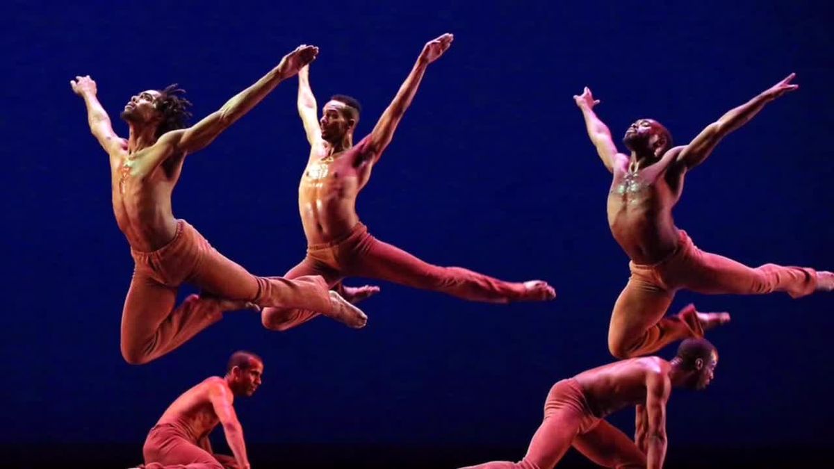 Dayton Contemporary Dance Company - Reflections at Victoria Theatre-OH