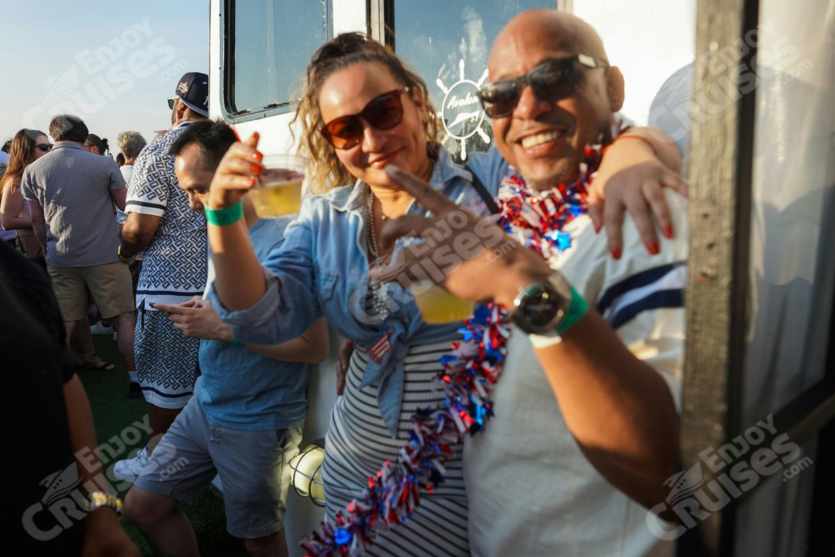 Taco TUESDAYS Party Booze Cruises New York City | DJs Drinks Skyline Views