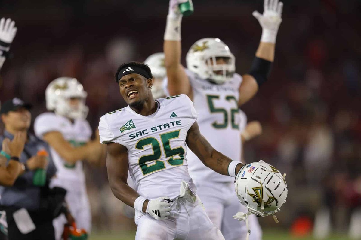 Sacramento State Hornets vs. Mercyhurst Lakers