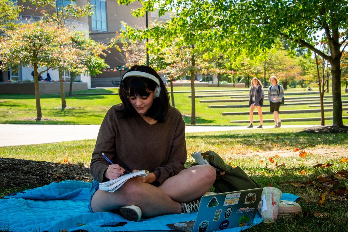 Parking Southeast Missouri at Southern Indiana Screaming Eagles Basketball - Doubleheader
