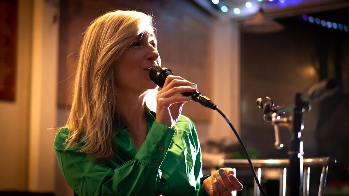 Golders Hill Park Bandstand Concert- Laura Matthews and Friends