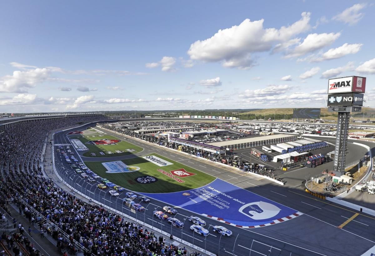 NASCAR Cup Series - Coca Cola 600 at Charlotte Motor Speedway