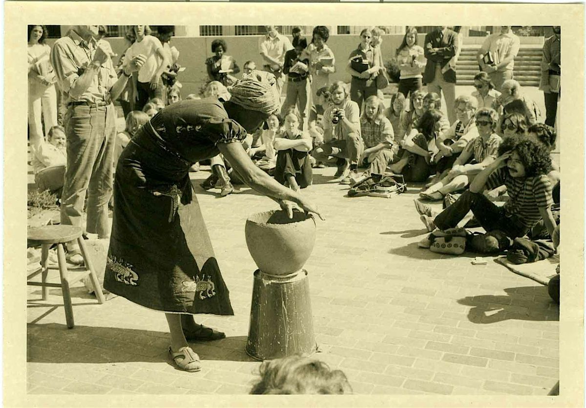 Deirdre Figueiredo on the Pottery Demonstrations of Ladi Kwali