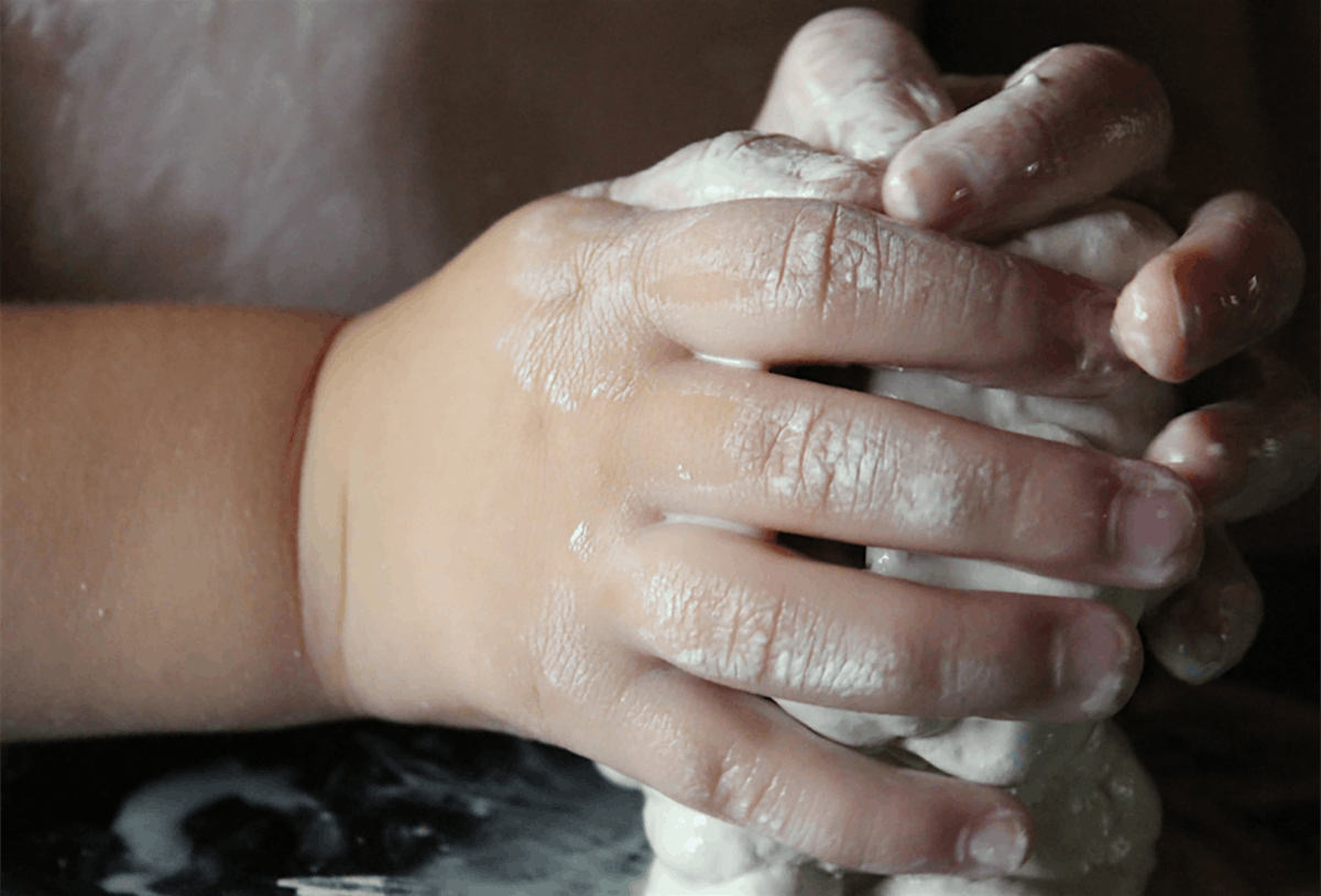 Ceramics with Florence Dwyer