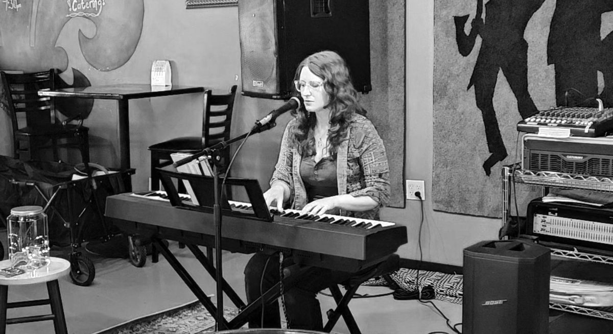 Caitlyn Faust (On Piano) at South Bend Public House