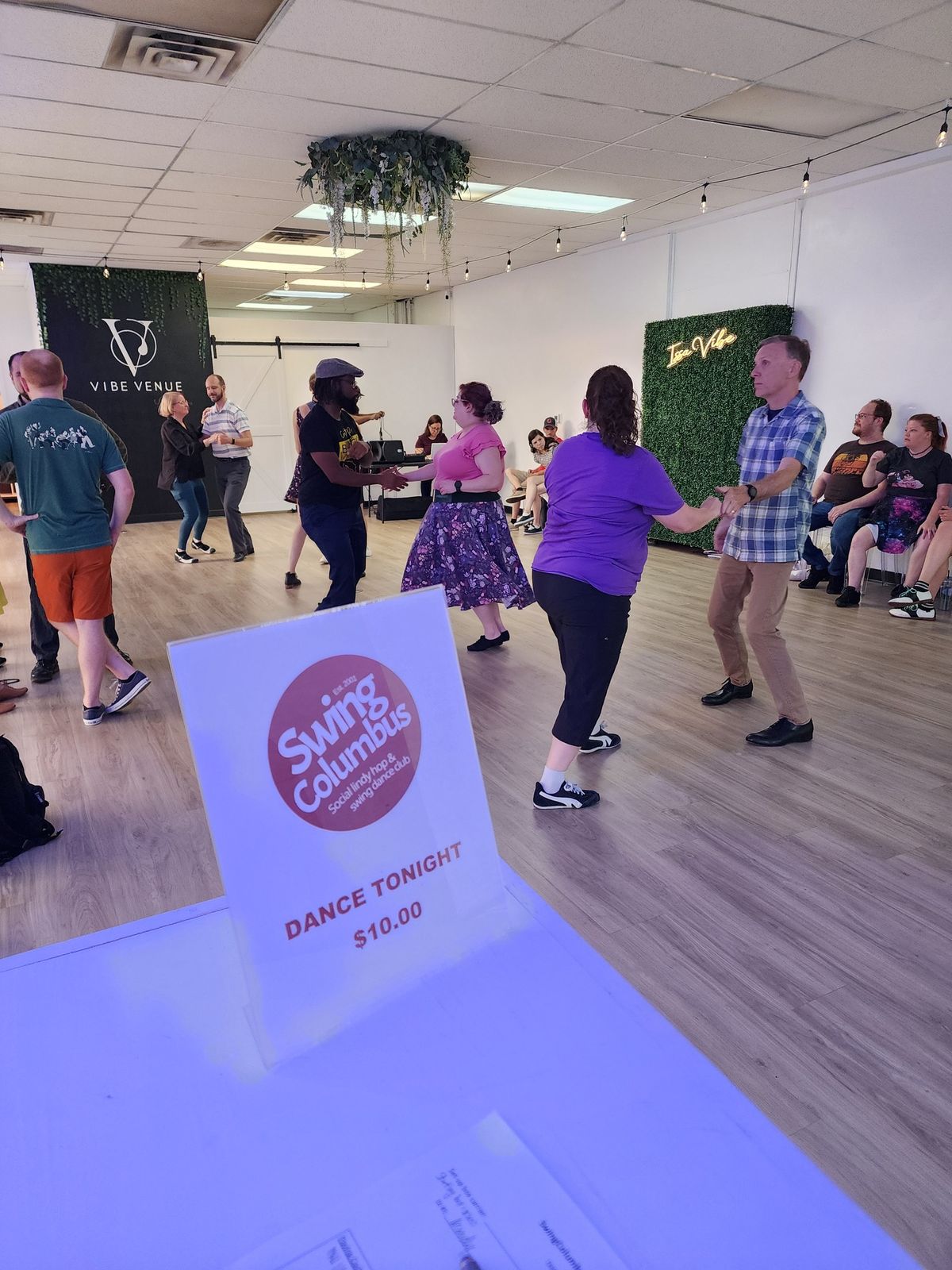 SwingColumbus Lindy Hop Social @ Vibe